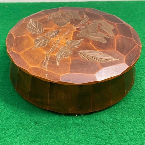 Vintage Wooden Box, Keepsake Box, Wooden Treasure Box, Trinket Box, Memory Box, - Picture 1 of 10